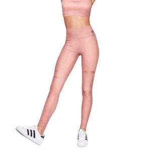 NWT Angel Pink Ultimate Slash Limited edition